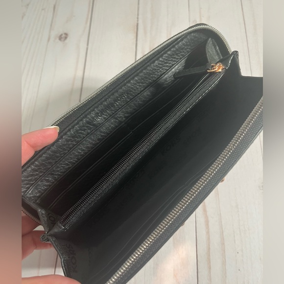 Michael Kors Large Leather Wallet - Picture 5 of 5